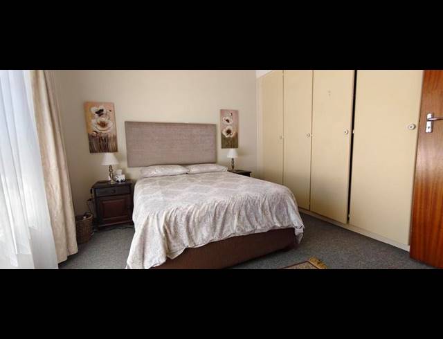 2 BEDROOM SIMPLEX FOR SALE IN NORTON PARK